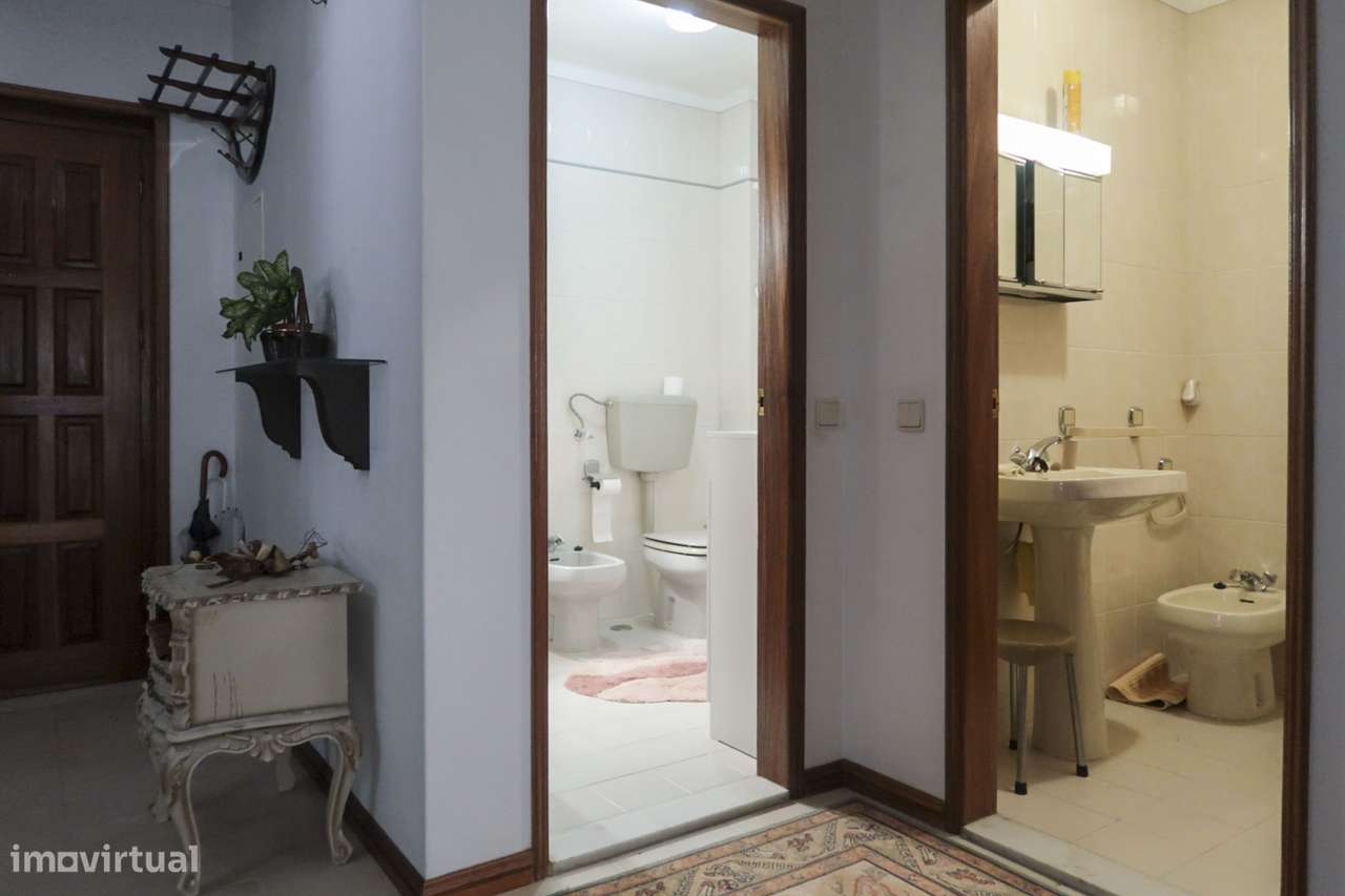 T3 150m² no Centro de Fátima | Potencial T4 | Av. Beato Nuno-8