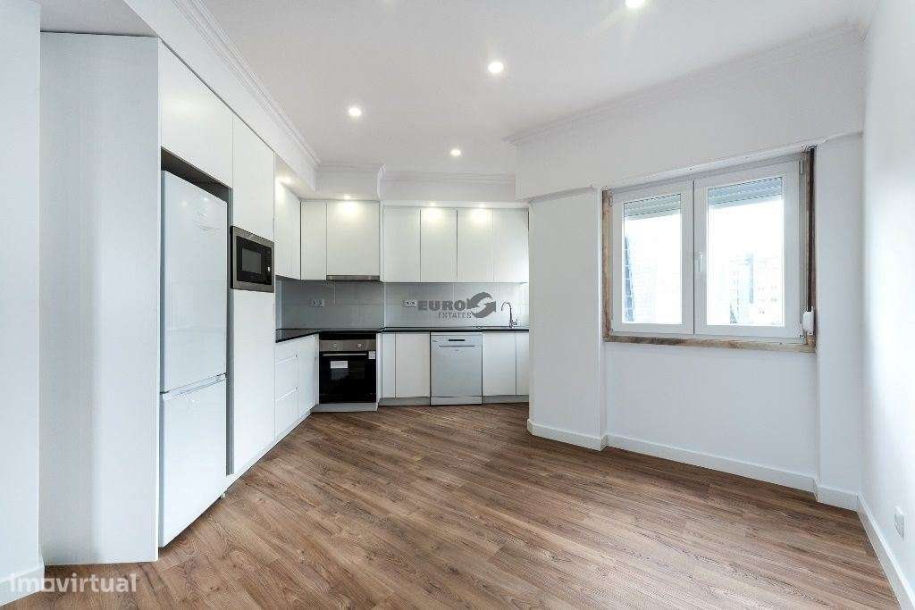 T2 Reabilitado entre Sete Rios e Praça de Espanha - Grande imagem: 5/25