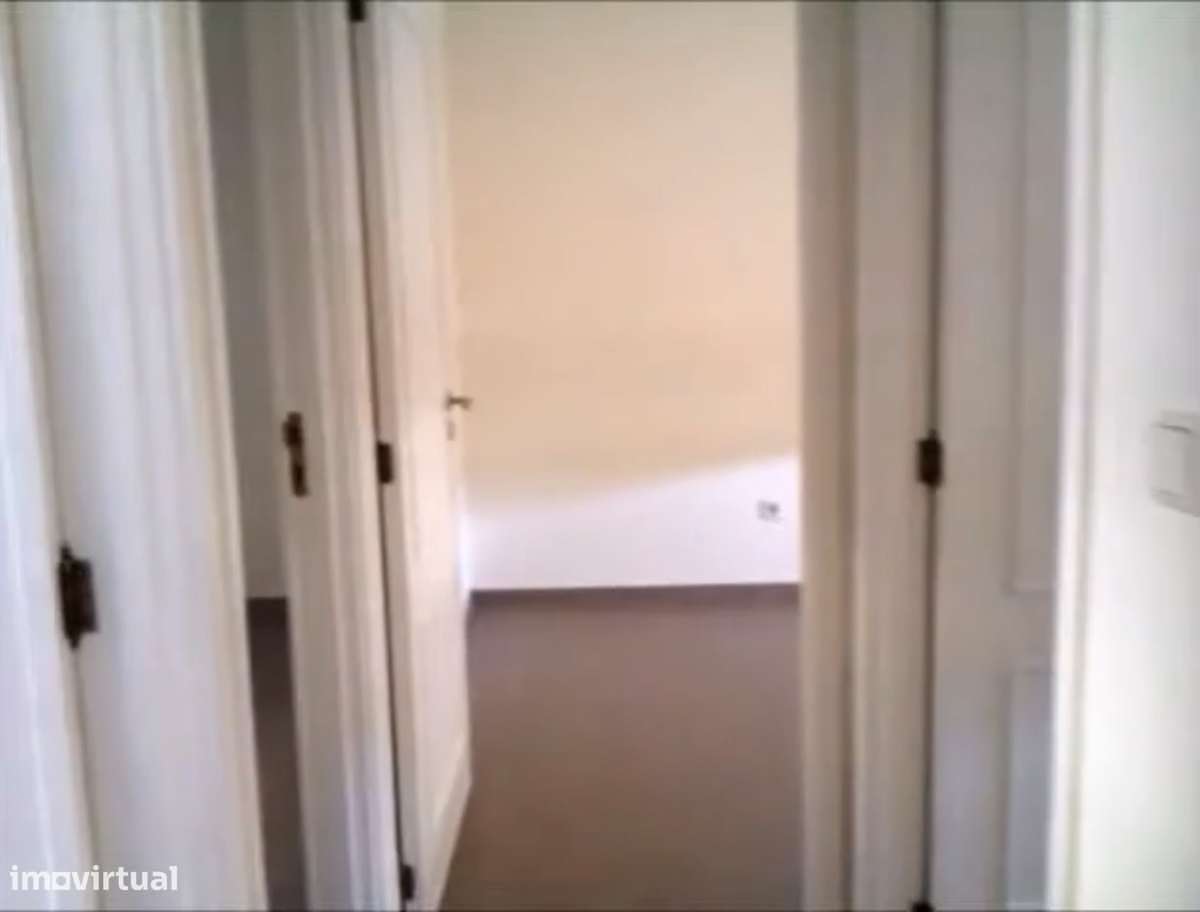 T3 + 1 em Espinho ARRENDAMENTO - Grande imagem: 4/22