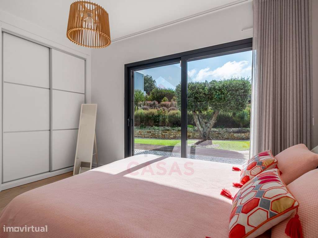 Moradia Contemporânea no Nadadouro com Piscina Aquecida, Bungalow I...-16