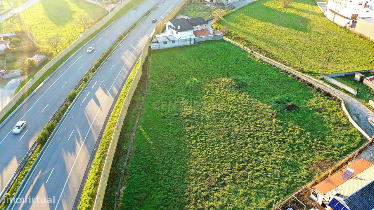 Terreno rústico com viabilidade de construção - Croca, Penafiel - Grande imagem: 4/34