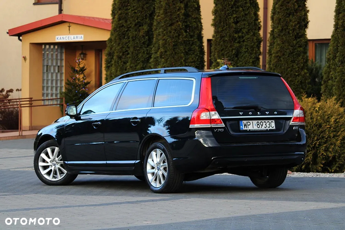 Volvo V70 D3 Summum - 6