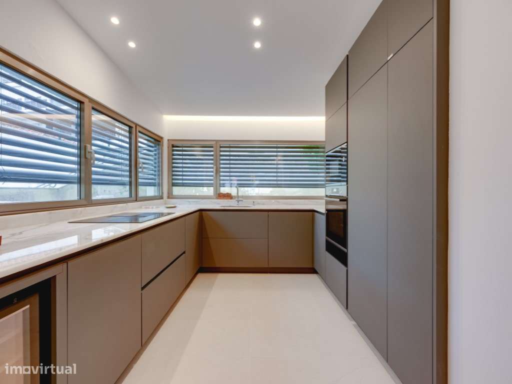 Loft deslumbrante a estrear com vista para a baía de Paço de Arcos!-11