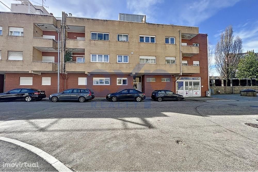 Apartamento T2 + 1, em localização privilegiada de Valongo, Porto