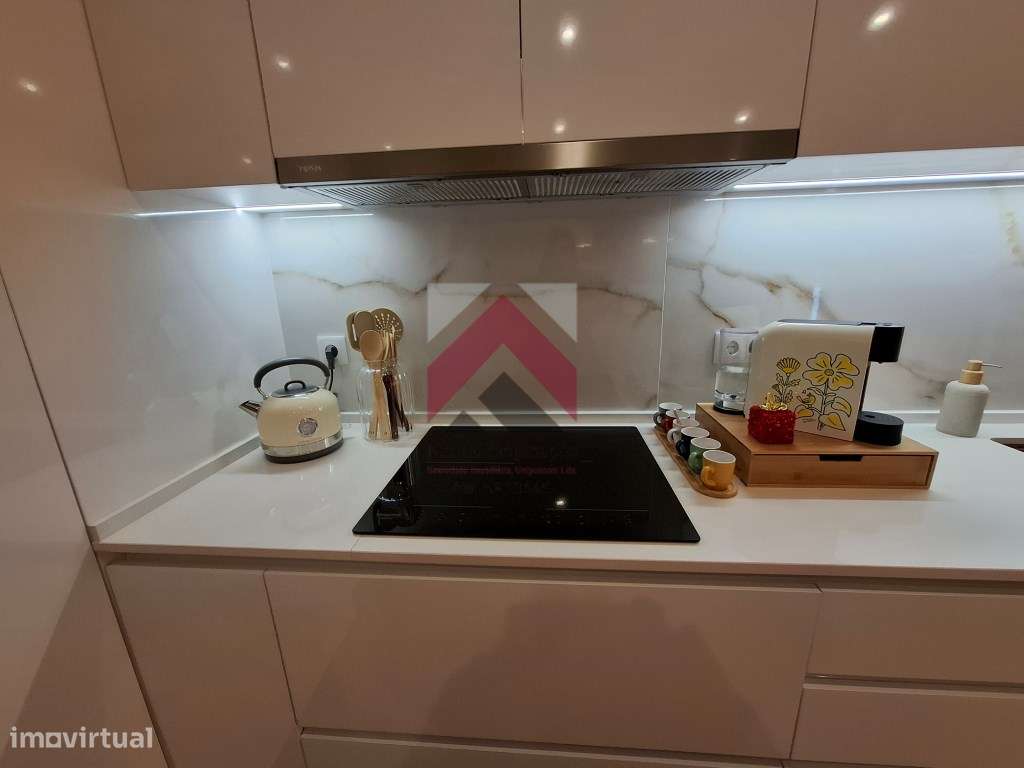 Moradia T3+1 Moderna luxuosa em Cacia-21