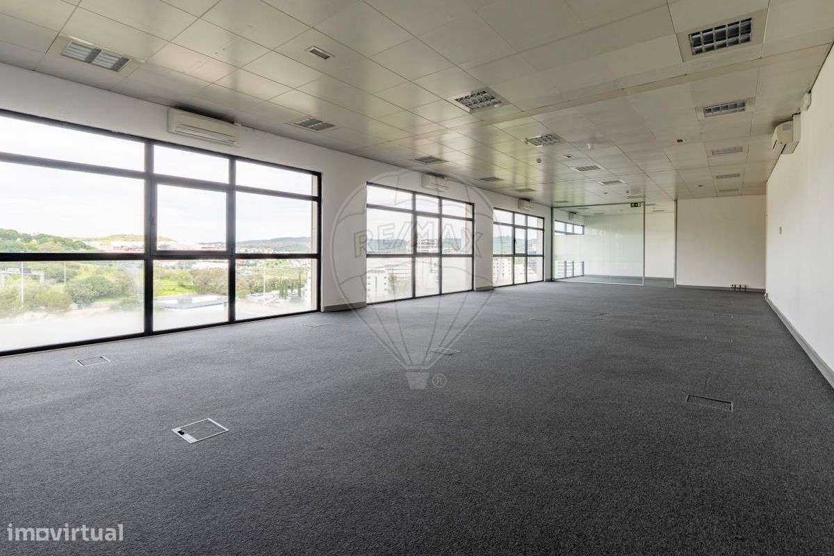 Escritório  para arrendamento - Grande imagem: 4/13