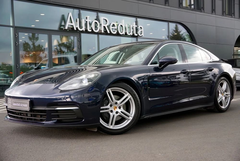 Porsche Panamera 4 2018