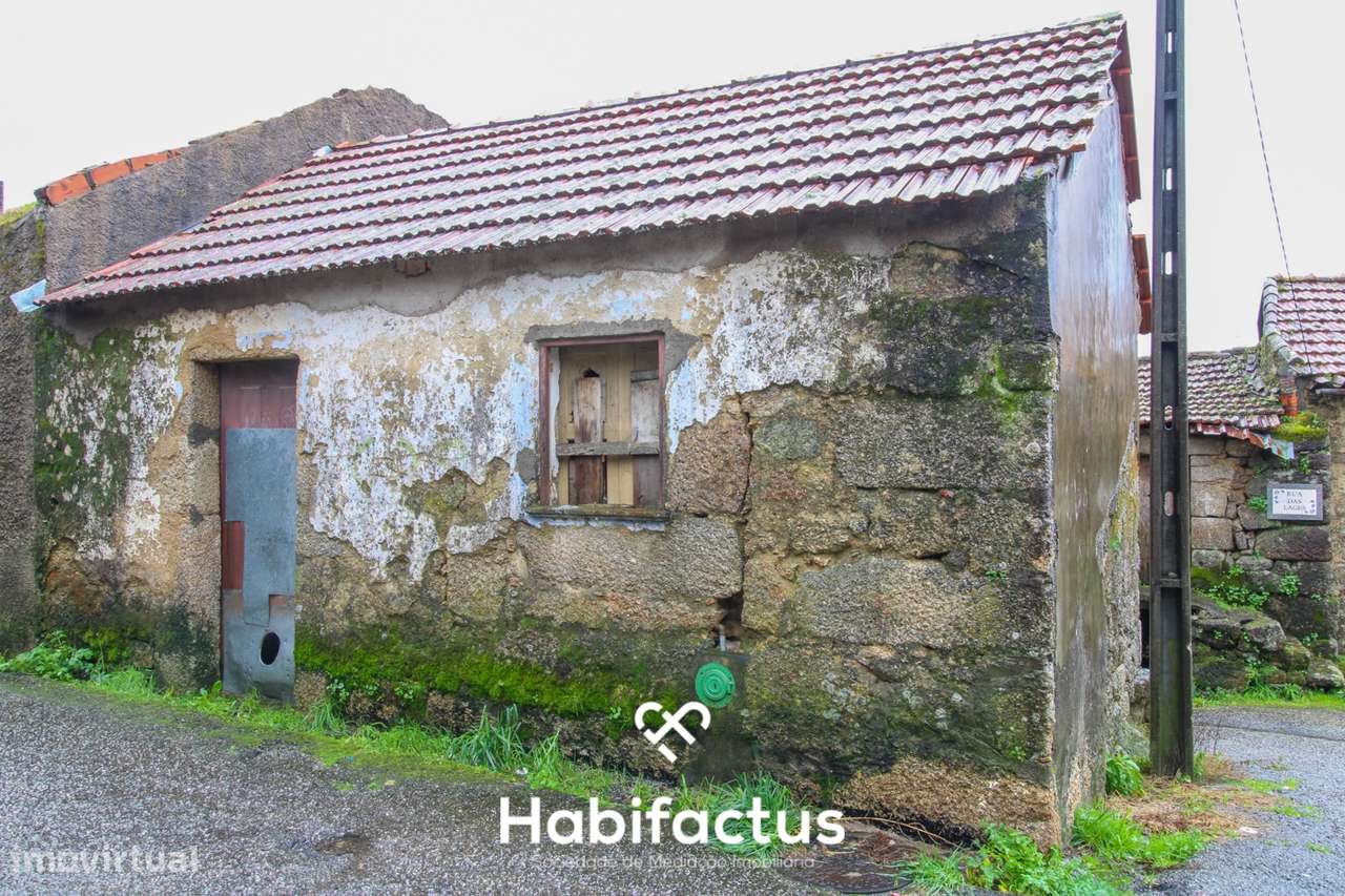 Duas Moradias para Remodelação em Coelhoso, Tondela-20