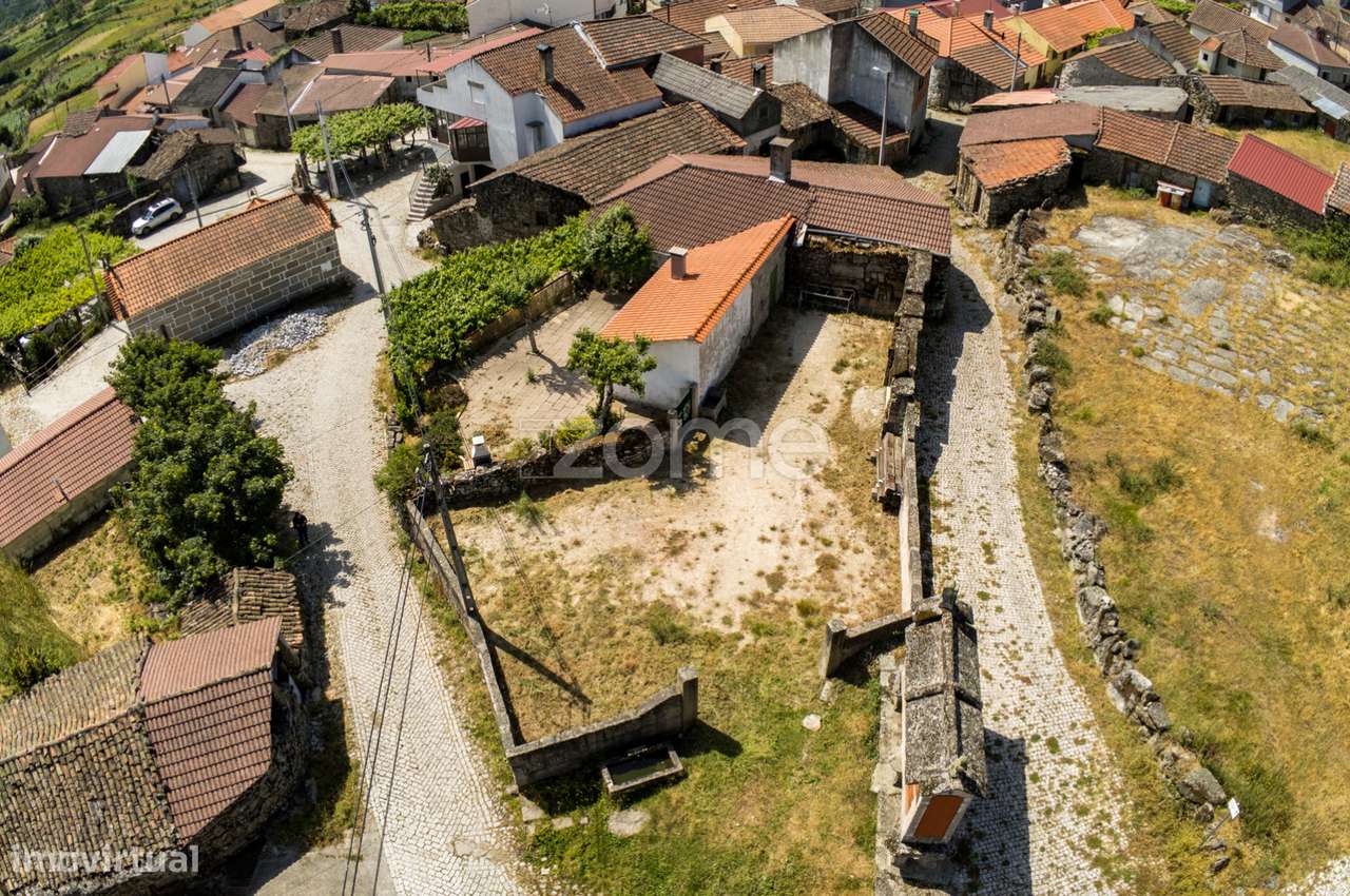 Terreno Urbano em Quintã, Vreia de Jales , Vila Pouca de Aguiar - Grande imagem: 4/13