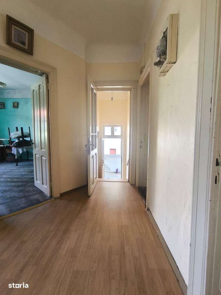 Apartament in spatele Parcului Copou, de vânzare, intrare separata - Imagine principală: 2/14