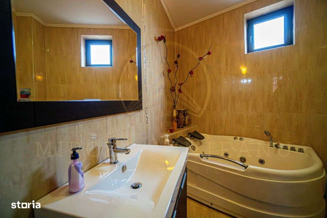 Casă Spațioasă în Palazu Mare / Elvila – Ideală pentru Două Familii!-8