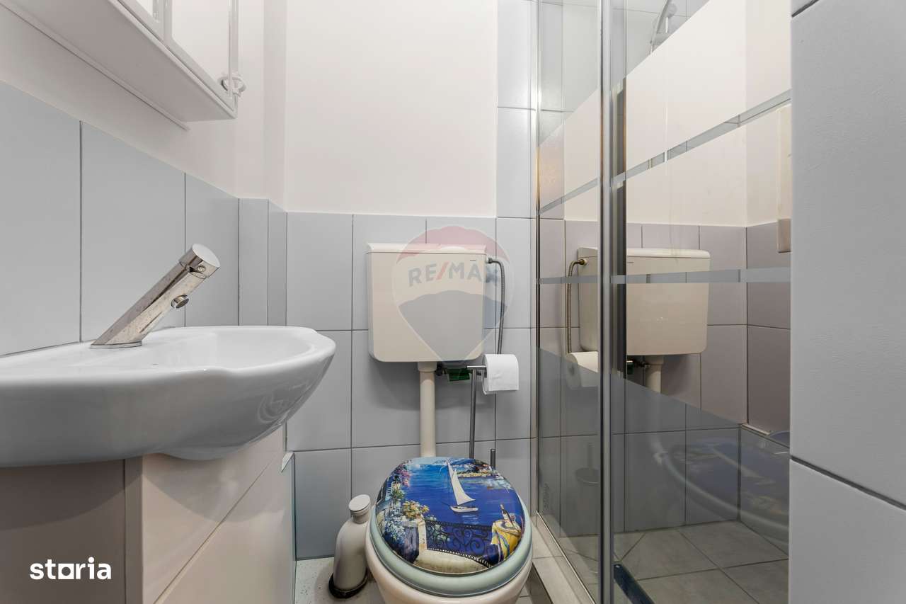 Apartament la casa cu 3 camere intr-o zona centrala-7