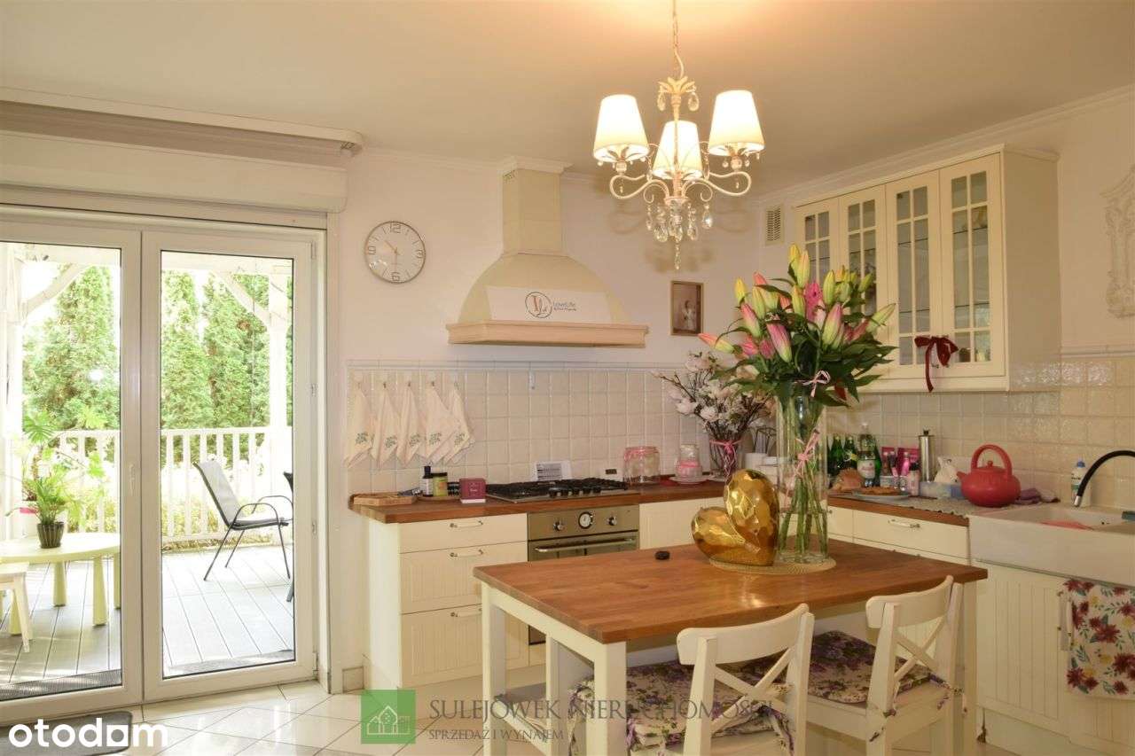 Dom, 233 m², Sulejówek-6