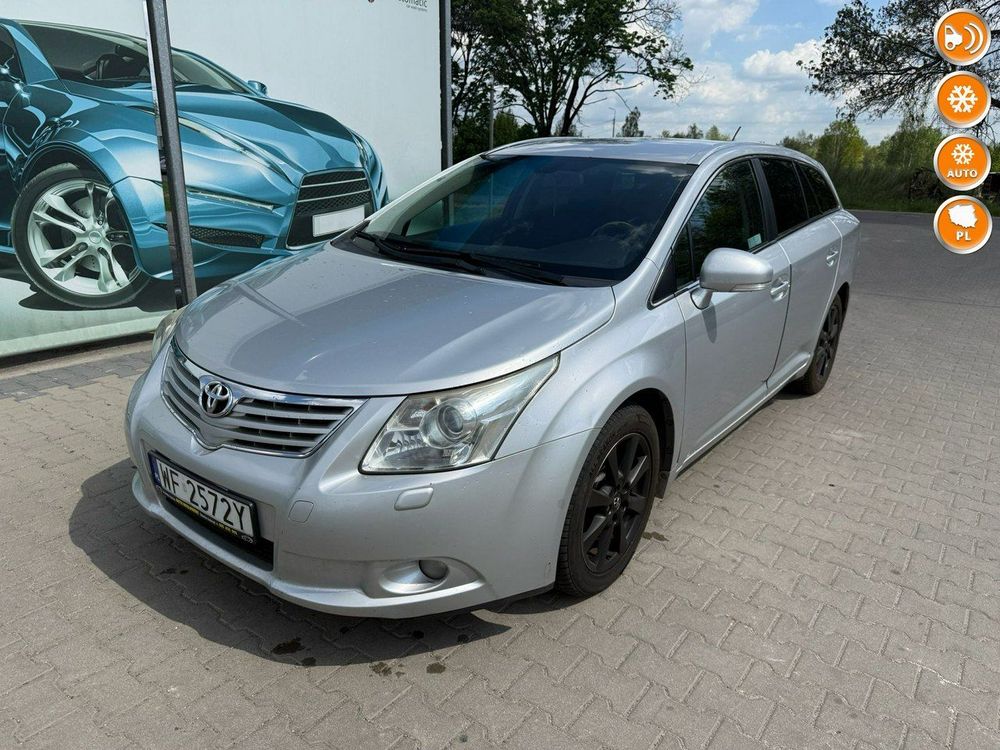 Toyota Avensis III 2010