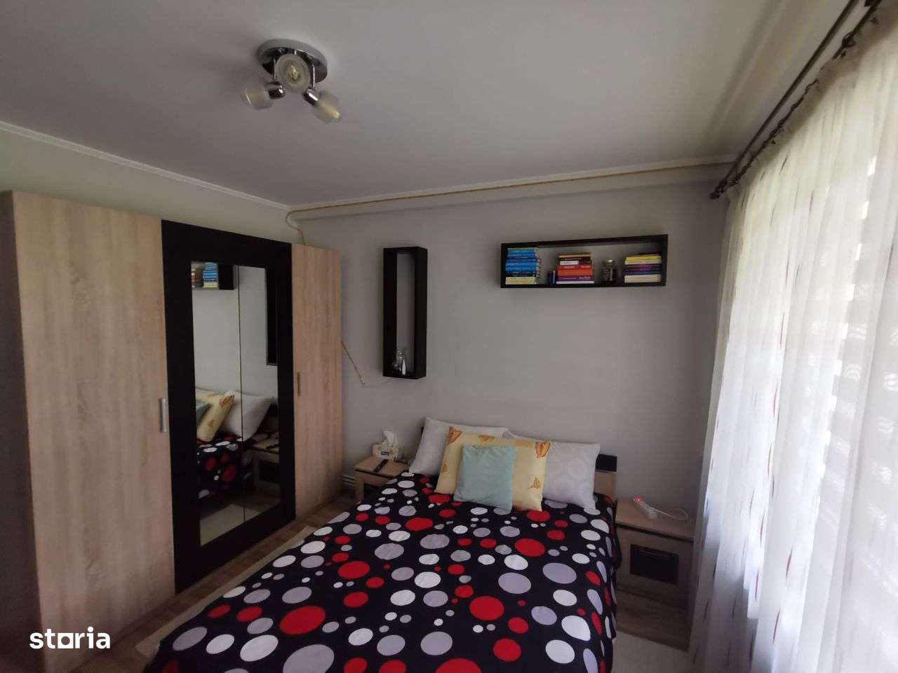 Centru - Apartament 2 camere - Imagine principală: 3/4