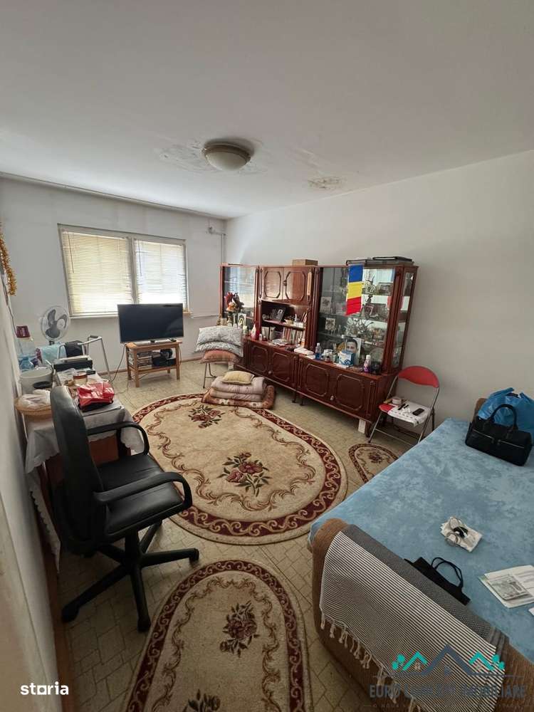 Apartament 3 camere, 55mp, decomandat – Micro 17, Galați-0