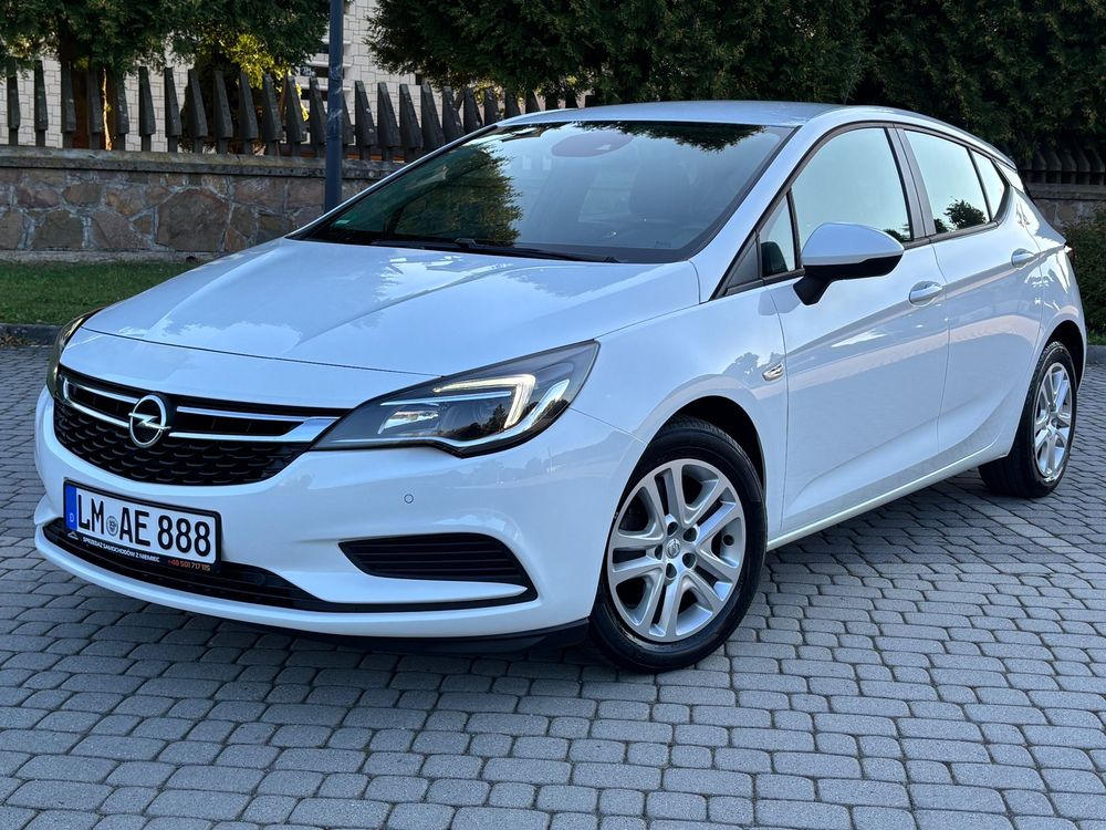 Opel Astra K (2015-2021) 1.4 Turbo Active 2016