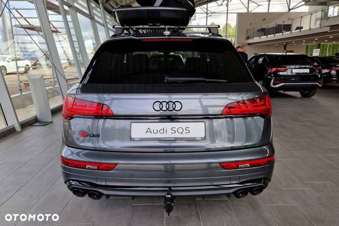 Audi SQ5 - 5