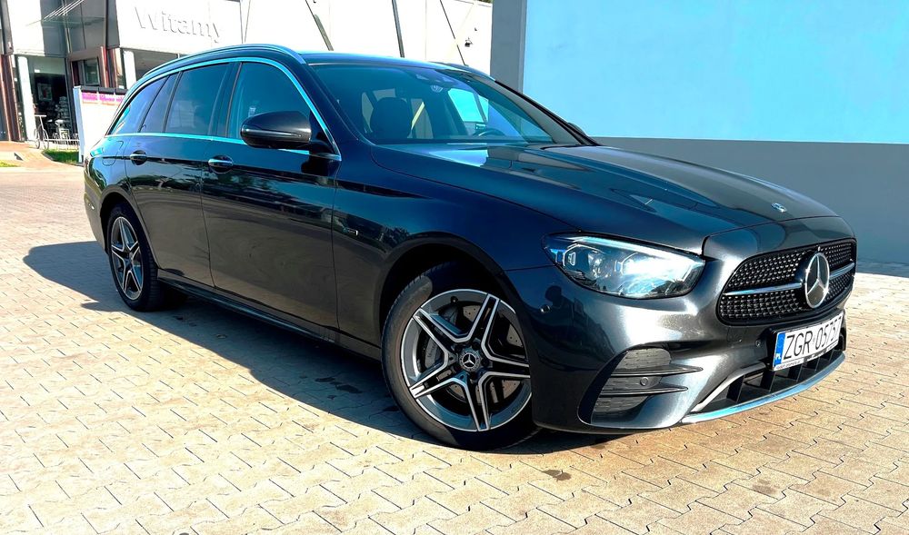 Mercedes-Benz E W213 (2016-2023) 300 de 4Matic 9G-TRONIC AMG Line 2020