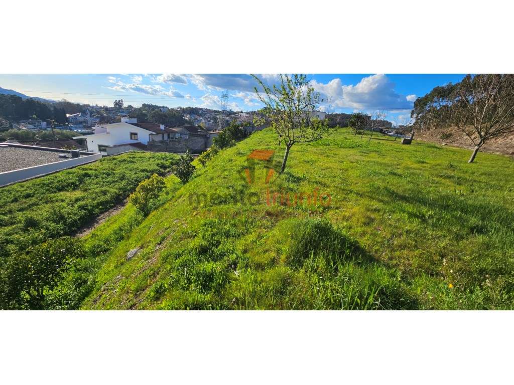 Terreno de Construção para Venda em LORDELO - GMR-9