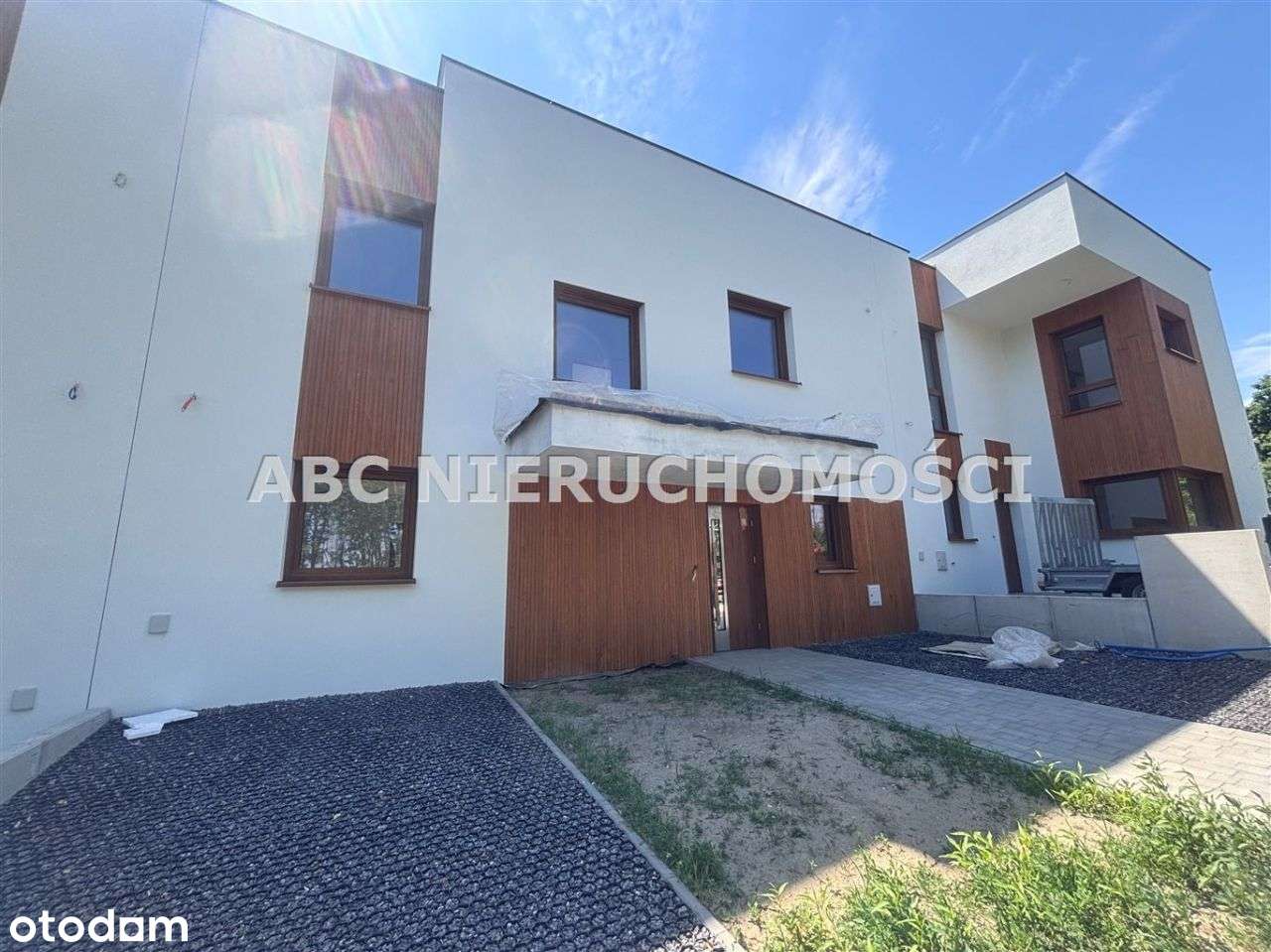 Nowy dom oddany do użytkowania Rybnik- Centrum - Pełny obrazek: 1/20