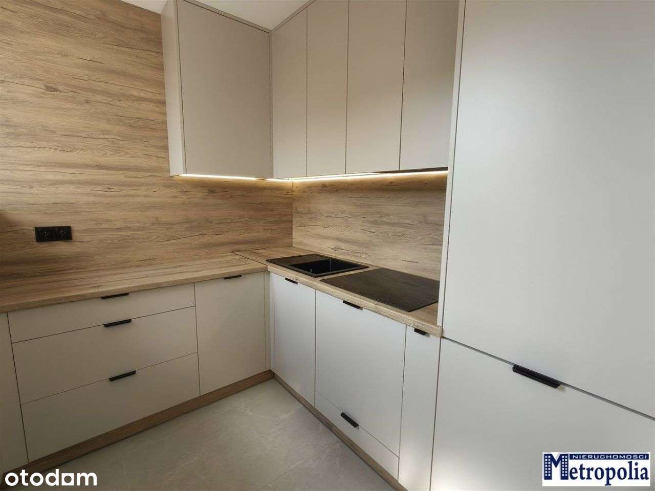 OKAZJA!!!!Nowoczesne 2 pokoje/ Po Remoncie - Pełny obrazek: 2/7