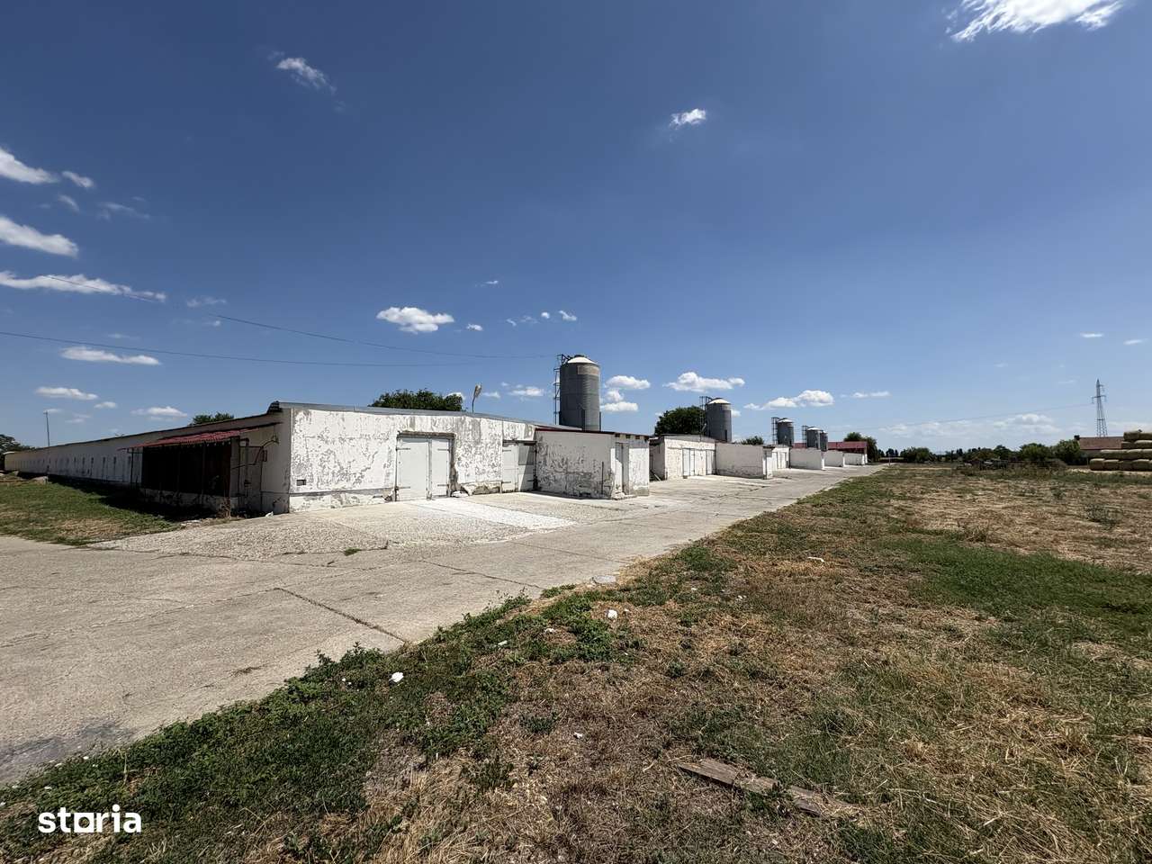 Ferma De  Pui - CEFA - Imagine principală: 5/19