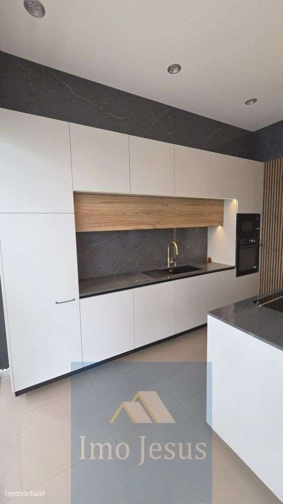 Moradia Terrea T3+1 em Vila Nova de Gaia-14