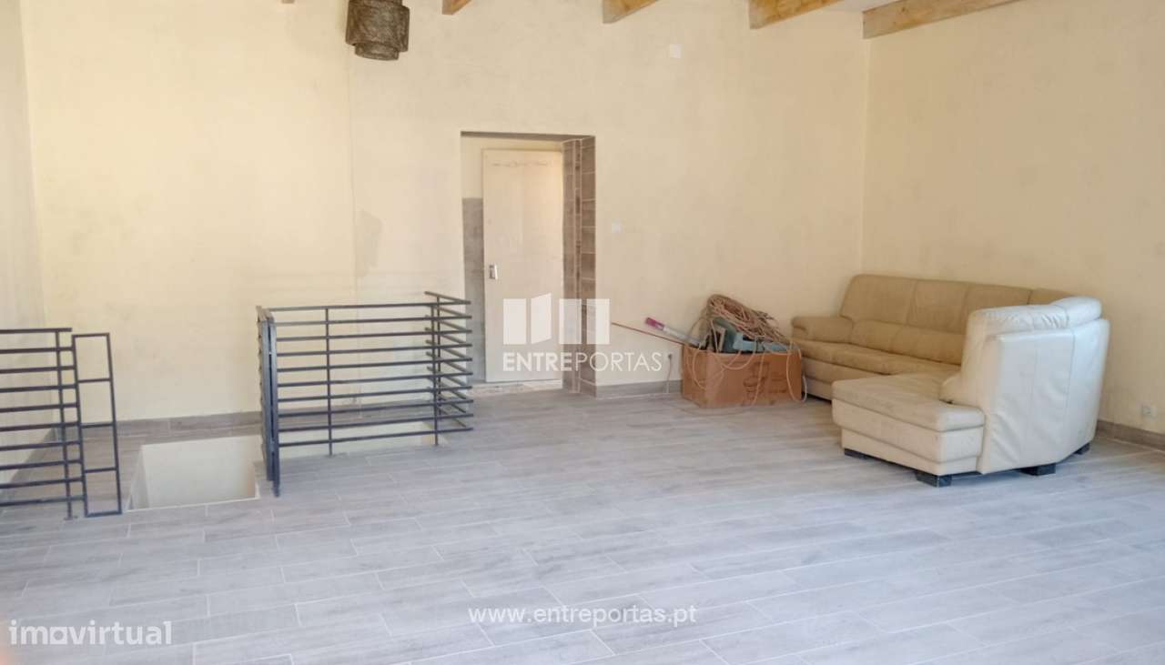 Venda de Moradia V3 em remodelação, Darque, Viana do Castelo - Grande imagem: 3/12