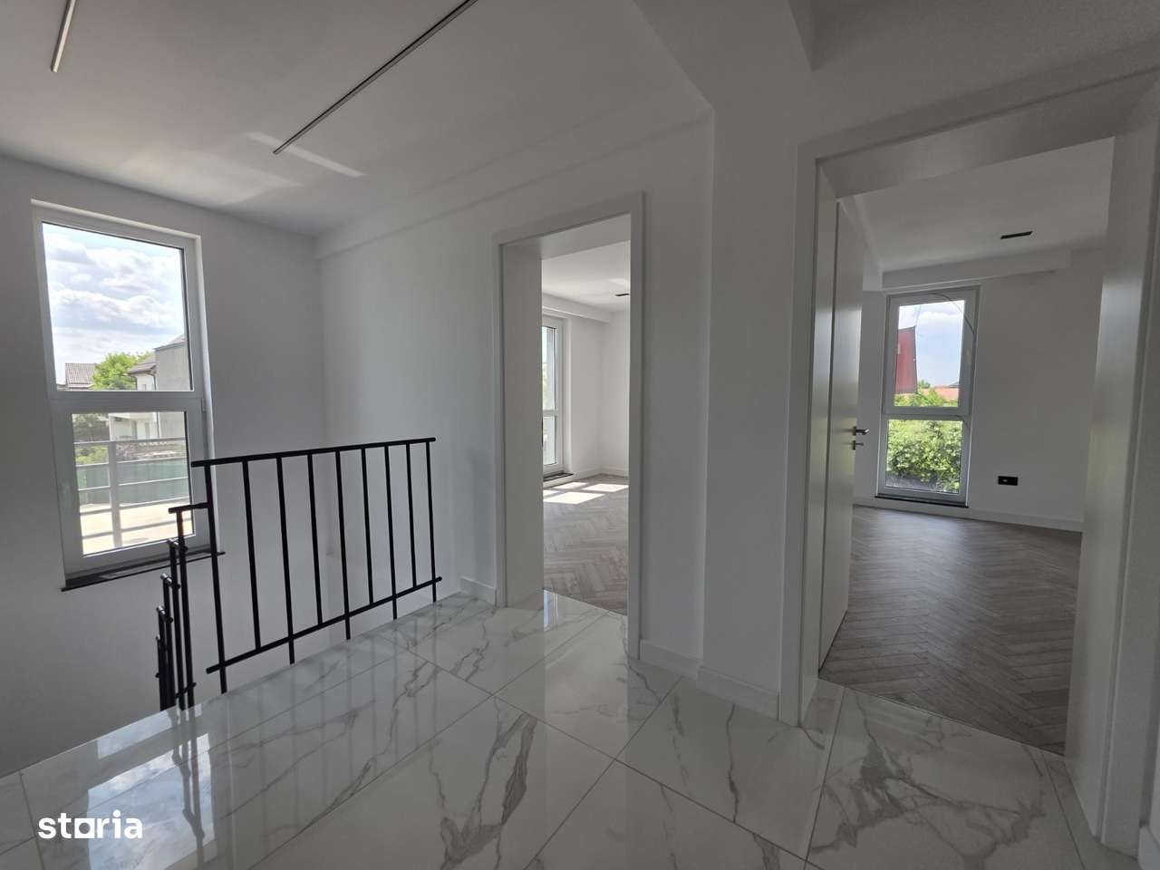 Vilă Individuală cu Piscină în Otopeni COMISION 0!-11