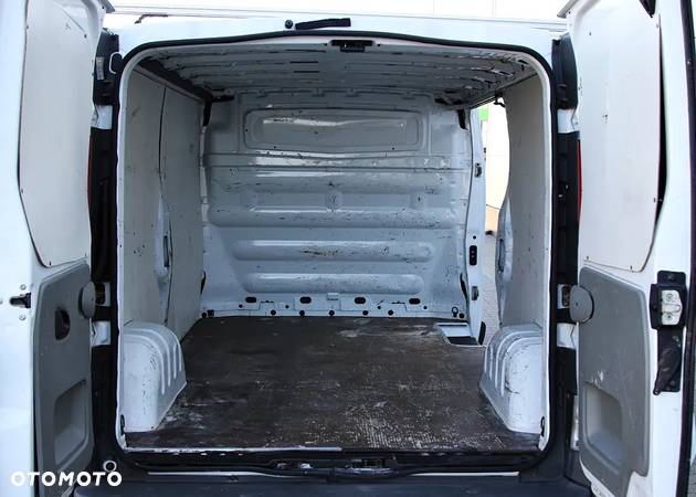 Renault TRAFIC - 29