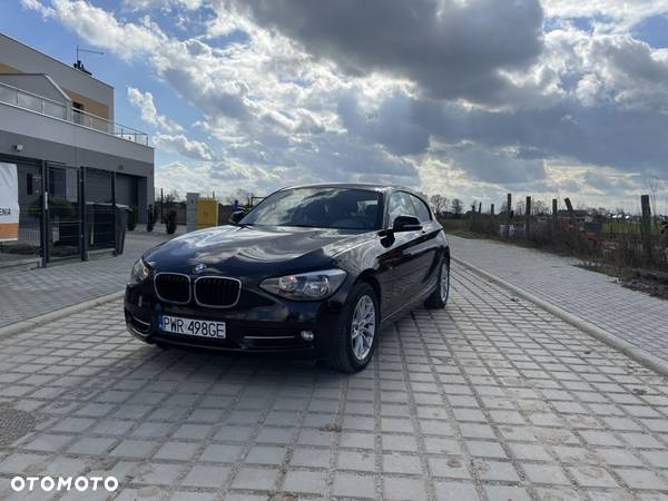 BMW Seria 1 114i Sport Line - 1