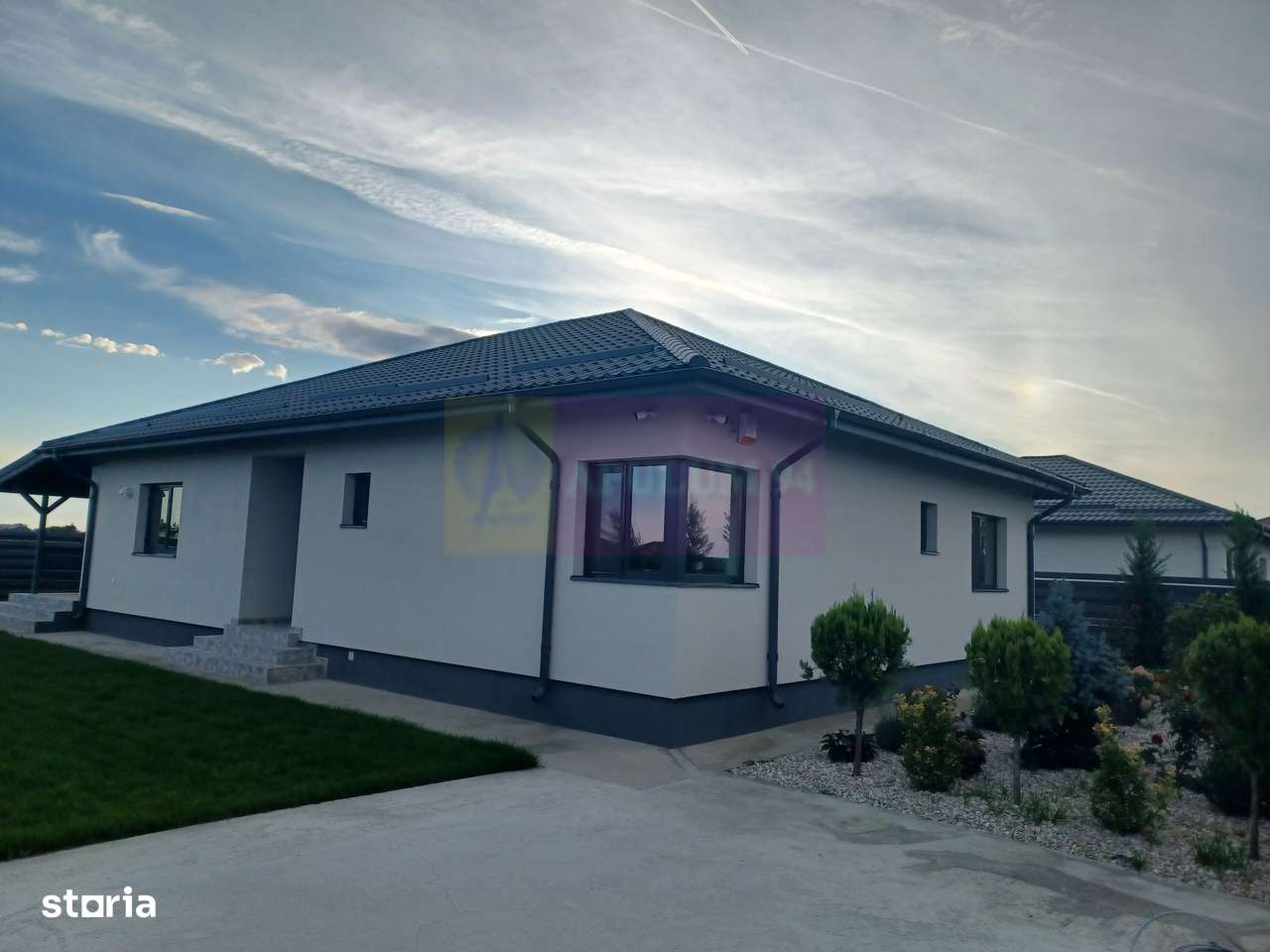 Casă nouă parter 162 mp, curte 504 mp, Săbăreni - Imagine principală: 3/19