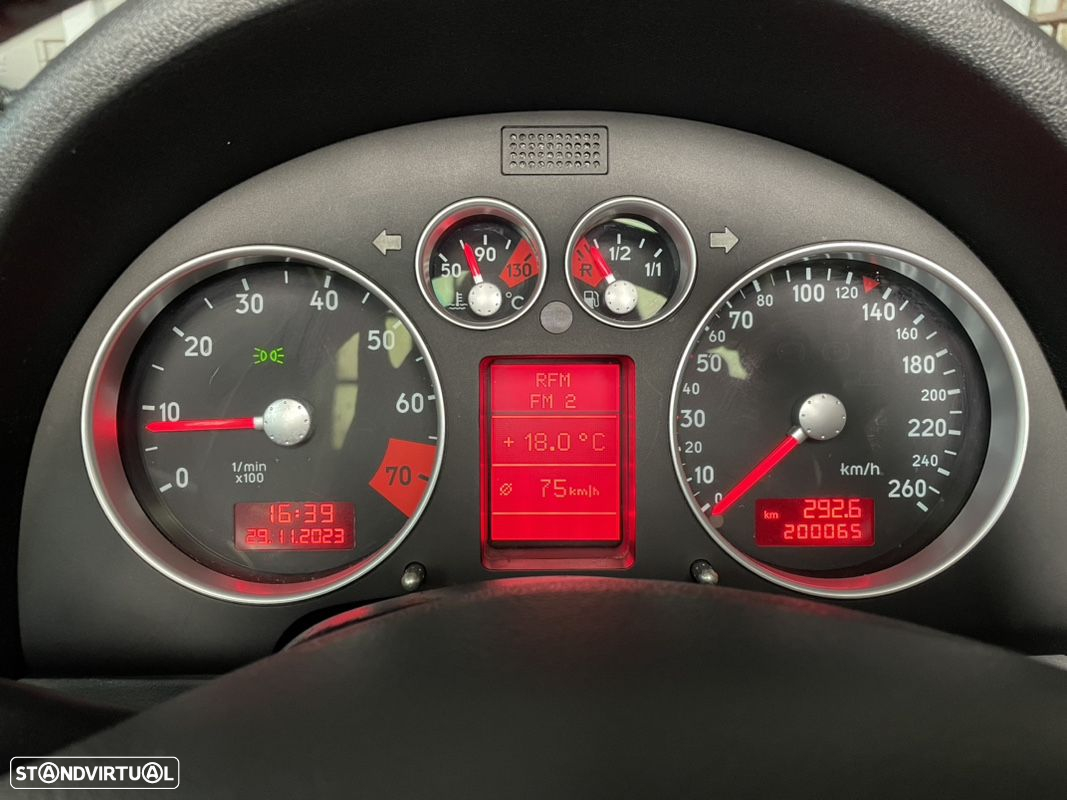 Audi TT Roadster 1.8 T - 17