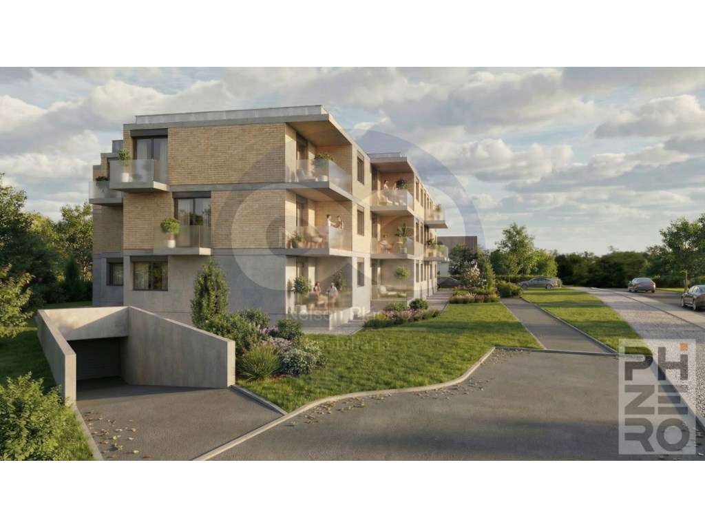 Lote para prédio com 20 fogos em Urbanização Recente. - Grande imagem: 2/6