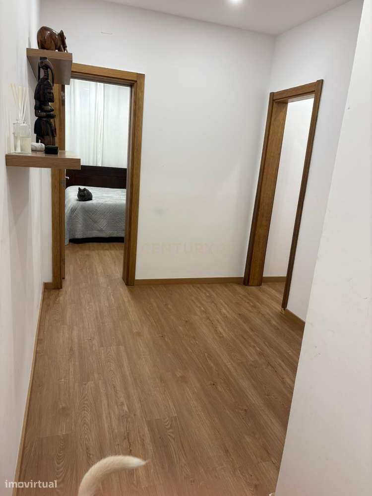 T3 Remodelado com Logradouro na Cova da Piedade - Grande imagem: 5/19