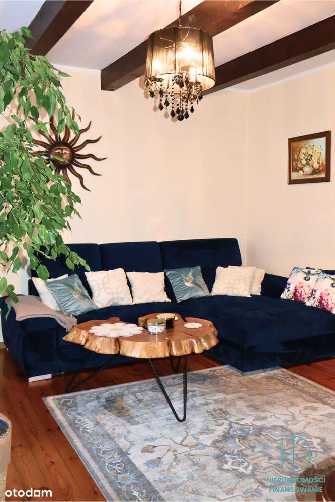 Dom z potencjałem dla dwóch rodzin-7