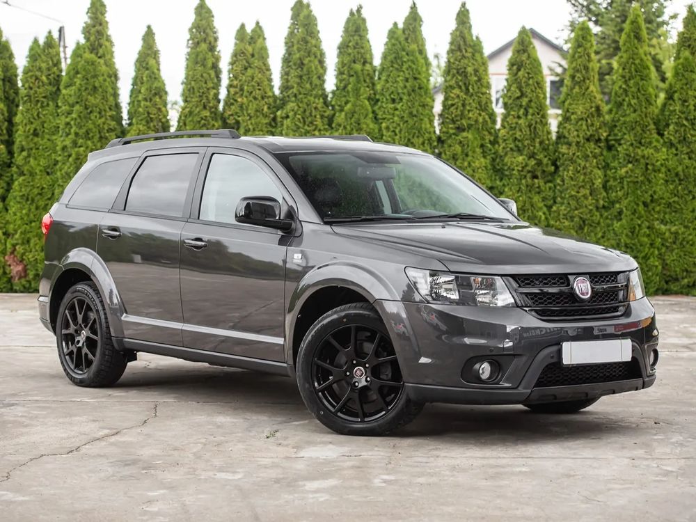 Fiat Freemont 2.0 Multijet 16V DPF Automatik Allrad Black Code 2014