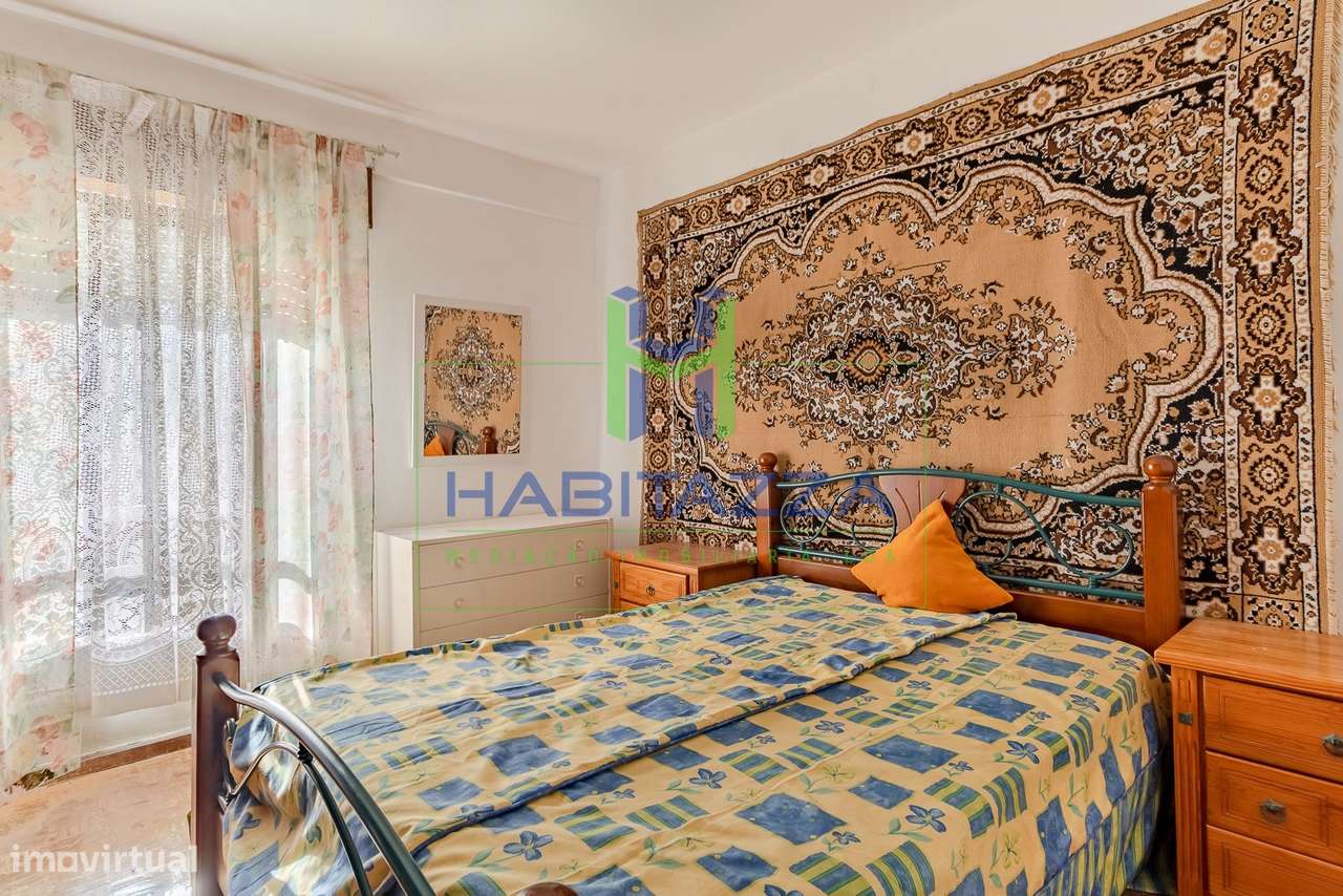 Apartamento T3 para venda, em zona central de Lagos-8