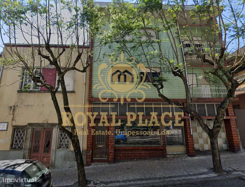 Prédio no centro de São João da Madeira - Grande imagem: 3/7