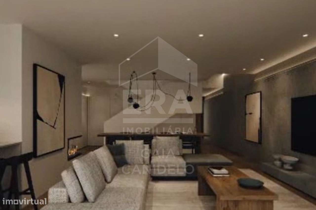 Terreno com Projeto Aprovado para Moradia V3 - Grande imagem: 4/9