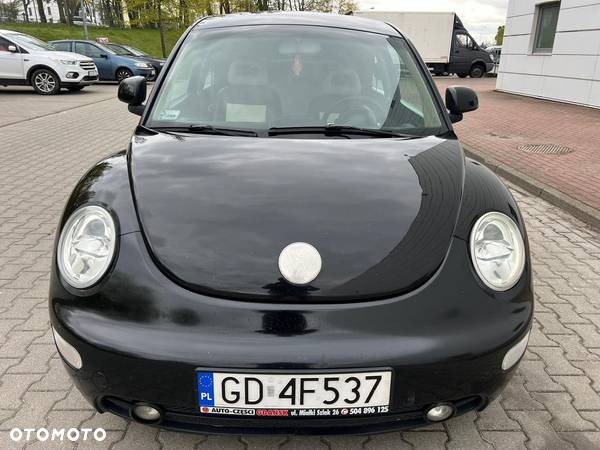 Volkswagen New Beetle - 16