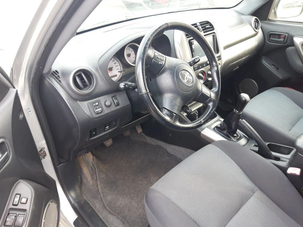 Toyota Rav4 II 4x4 Sol 2005
