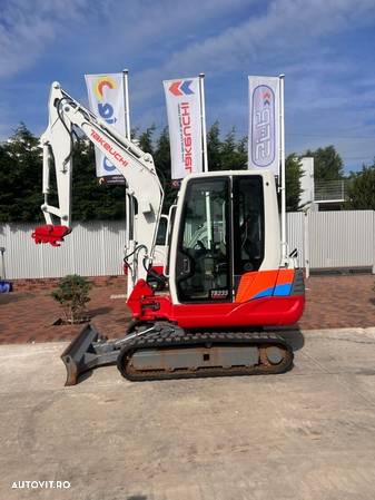 Takeuchi Tb 235 - 1