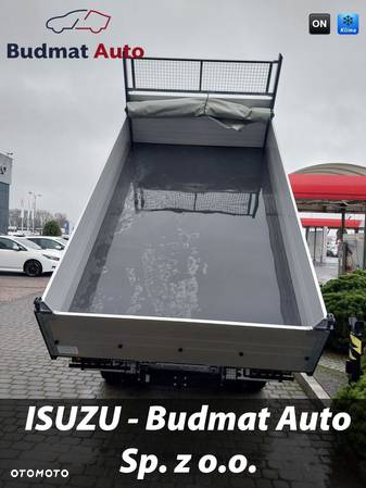 Isuzu M21 TH - 13