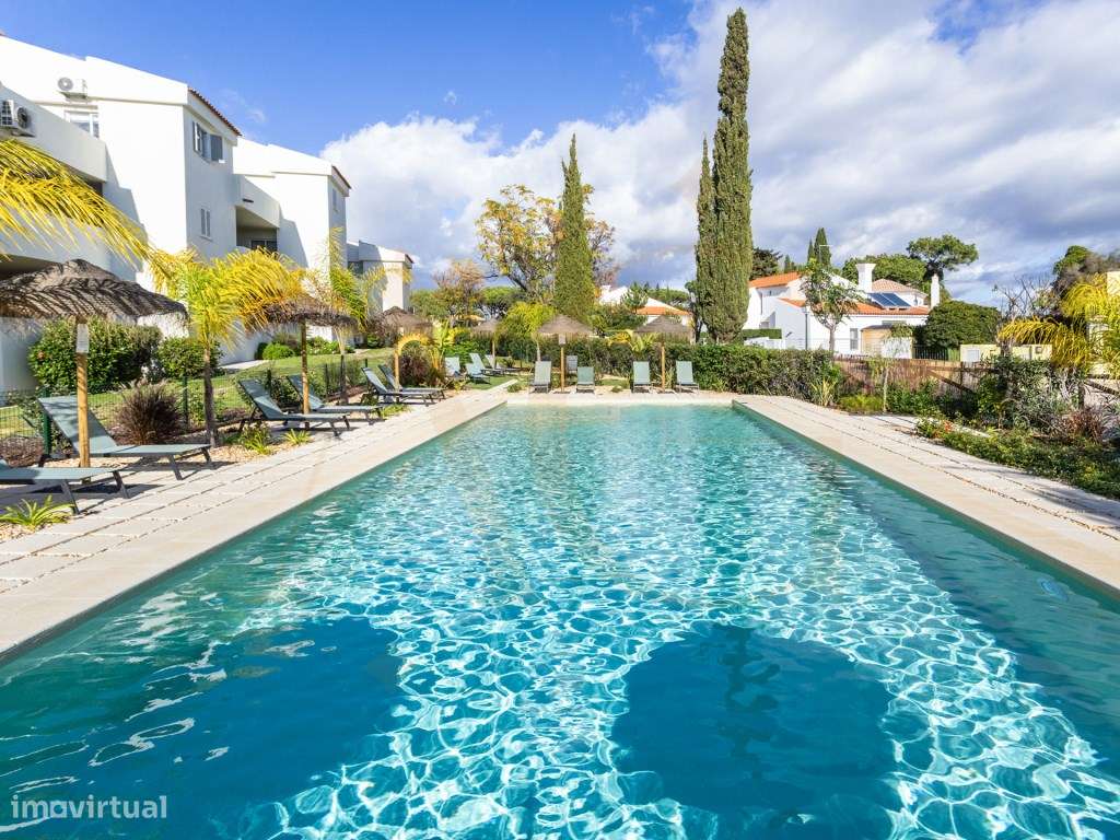 Apartamento T2 com terraço e piscina em Vale do Lobo-22
