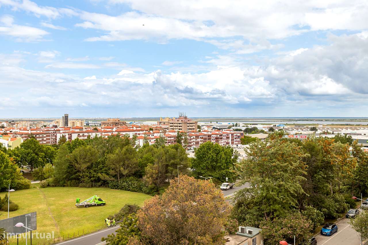 Apartamento T2 na Urbanização da Malvarosa-12