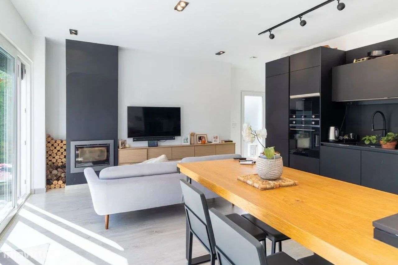 Excelente Moradia T4 em Porto Salvo, Oeiras-9