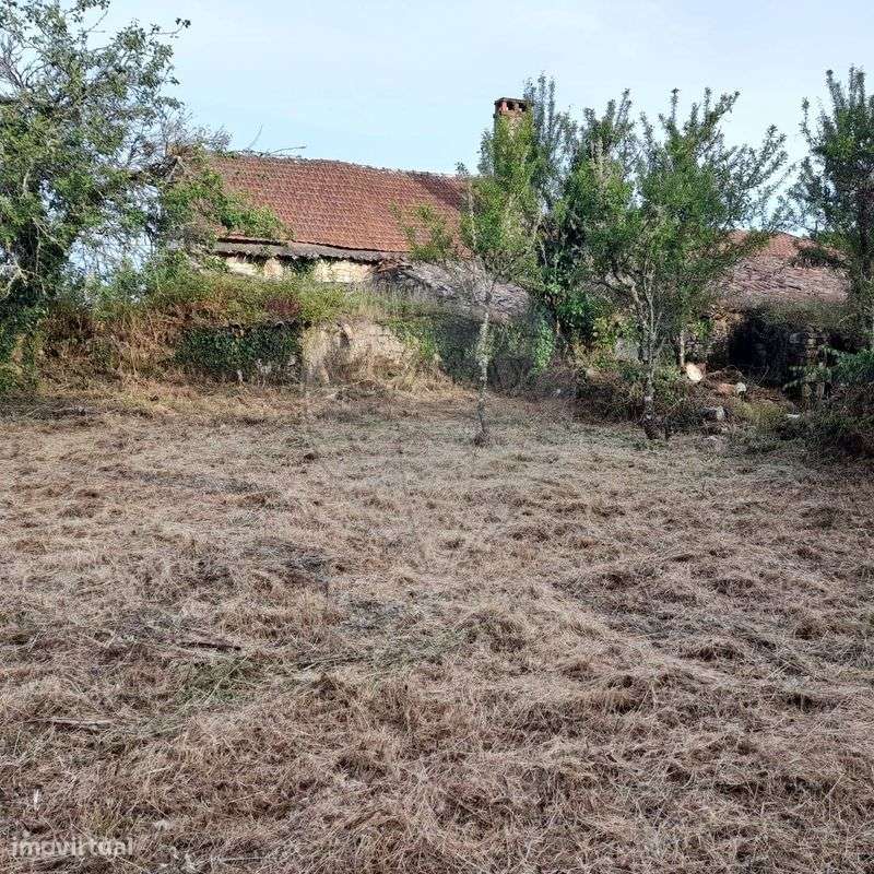 Moradia T3 para venda-15