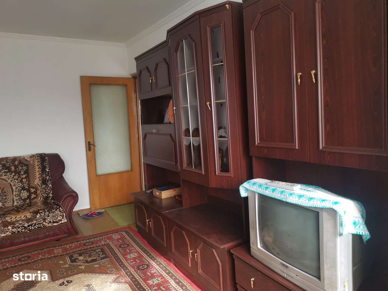 3 camere, Exercitiu, mobilat -se accepta termene scurte/muncitori! - Imagine principală: 3/13